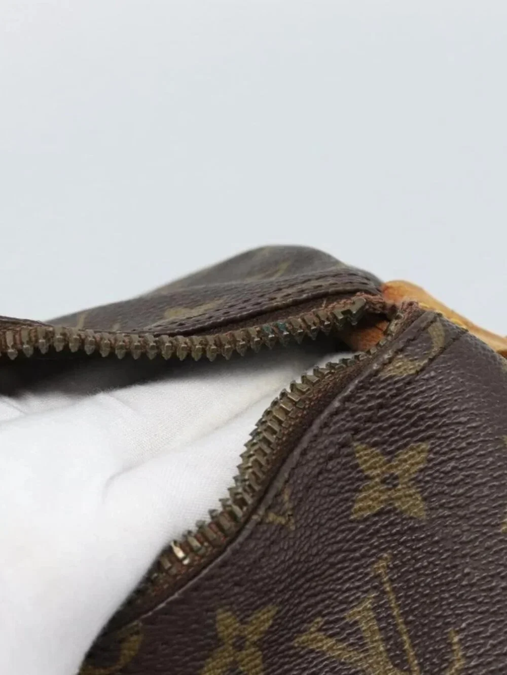 Louis Vuitton brand	louis vuitton